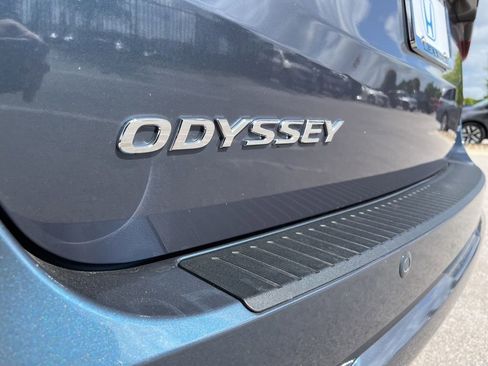 Used 2026 Honda Odyssey Elite image 7