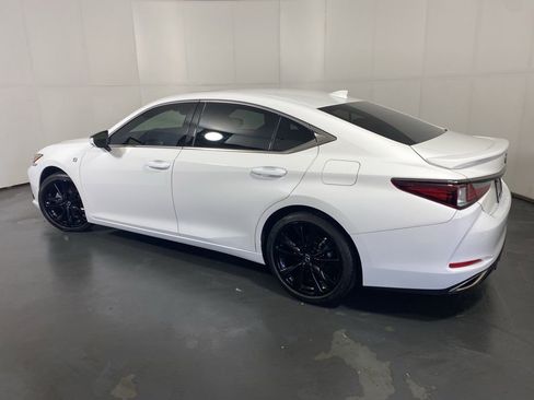 Used 2024 Lexus ES 350 F Sport w/ Accessory Package (Z2) image 10