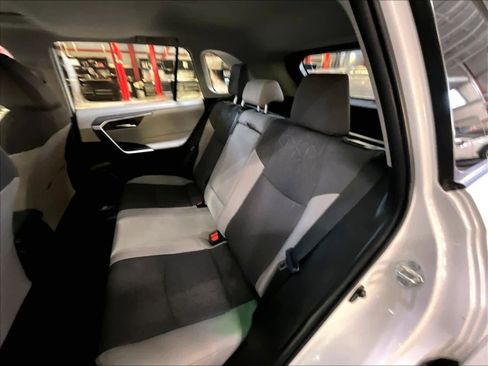 Used 2023 Toyota RAV4 XLE w/ Convenience Package image 15