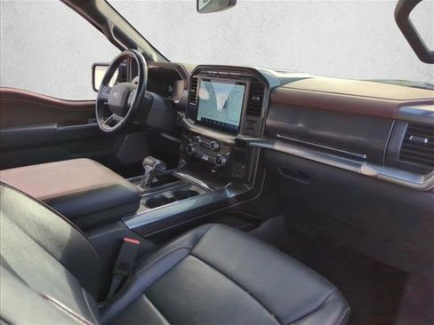 Used 2022 Ford F150 Lariat image 24