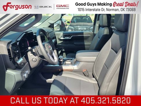New 2026 GMC Sierra 1500 SLT w/ SLT Premium Plus Package AWD/4WD image 17