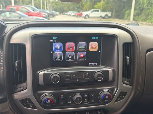 Used 2018 GMC Sierra 1500 SLT w/ SLT Premium Package AWD/4WD image 23