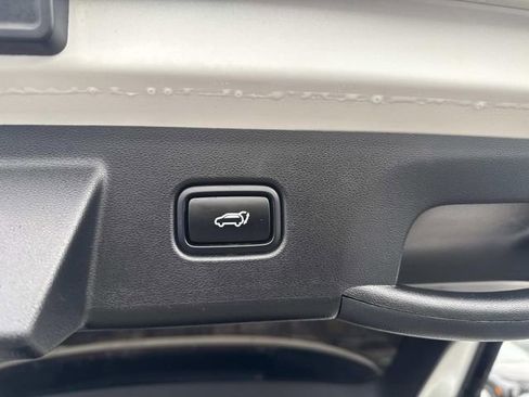 Certified 2022 Hyundai Tucson Limited image 10