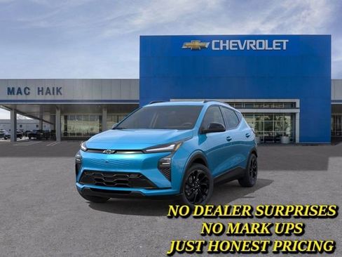 New 2027 Chevrolet Bolt RS w/ Technology Package FWD image 8
