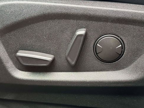 Used 2022 Ford Edge SEL w/ Convenience Package image 18