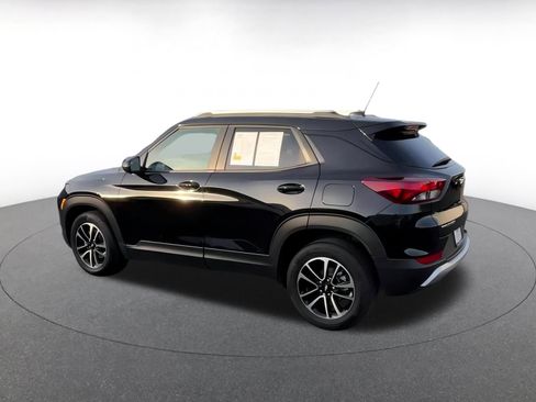 Used 2025 Chevrolet TrailBlazer LT image 10