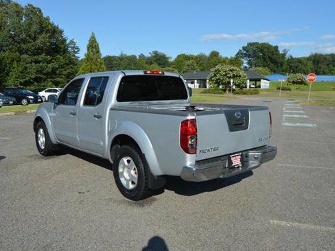 Used 2008 Nissan Frontier SE w/ SE Value Truck Pkg image 39