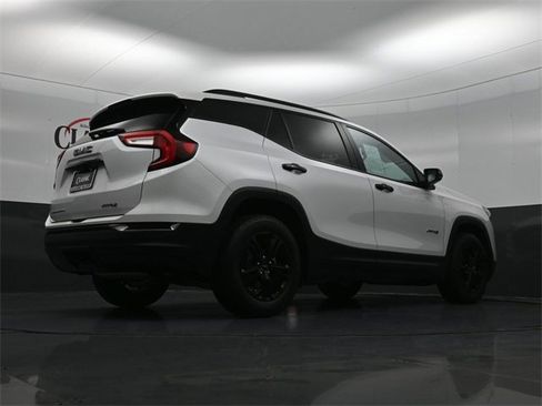 Used 2022 GMC Terrain AT4 w/ Infotainment Package II image 30