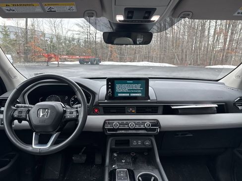 Used 2023 Honda Pilot Touring image 20