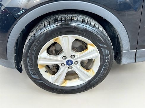 Used 2016 Ford Escape SE w/ Equipment Group 201A AWD/4WD image 30
