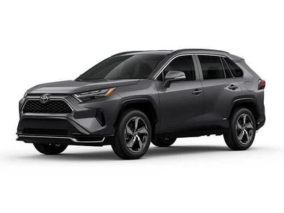 Used 2025 Toyota RAV4 SE w/ Weather & Moonroof Package