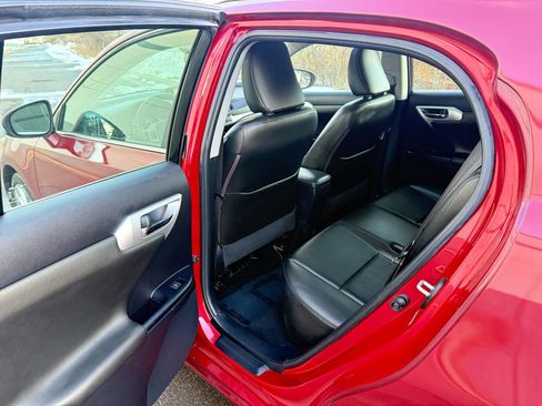 Used 2013 Lexus CT 200h w/ Premium Pkg w/Navigation image 17