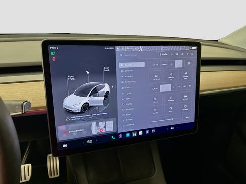 Used 2022 Tesla Model Y Performance AWD/4WD image 26