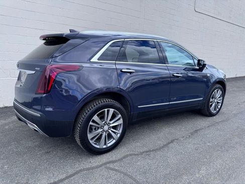 Used 2024 Cadillac XT5 Premium Luxury image 5
