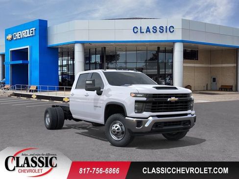 New 2026 Chevrolet Silverado 3500 W/T w/ WT Convenience Package AWD/4WD image 1