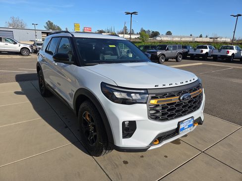 New 2026 Ford Explorer Tremor w/ Tremor Ultimate Package image 7