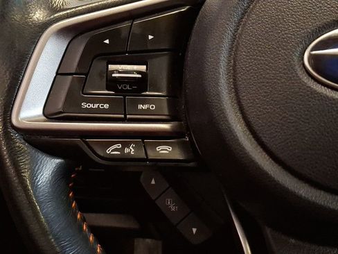 Certified 2021 Subaru Crosstrek 2.5i Limited w/ Moonroof Package 2 image 23