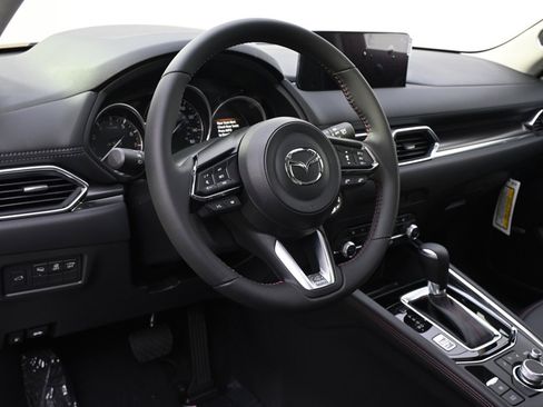 New 2025 MAZDA CX-5 Carbon Edition image 11