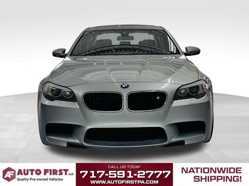 Used 2013 BMW M5 image 8