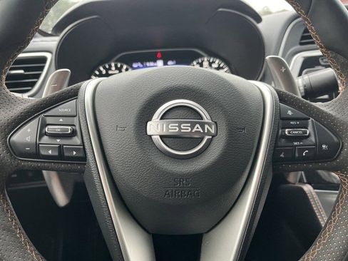 Certified 2023 Nissan Maxima SR w/ Sport Mat Group image 10