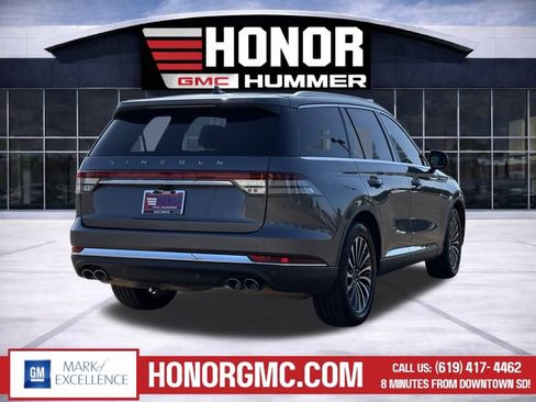 Used 2022 Lincoln Aviator Reserve w/ Equipment Group 201A image 3