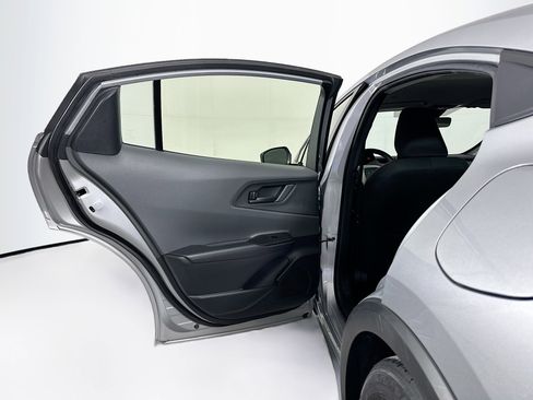 Used 2024 Toyota Prius LE image 25