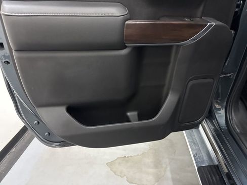 Used 2019 GMC Sierra 1500 SLT image 54