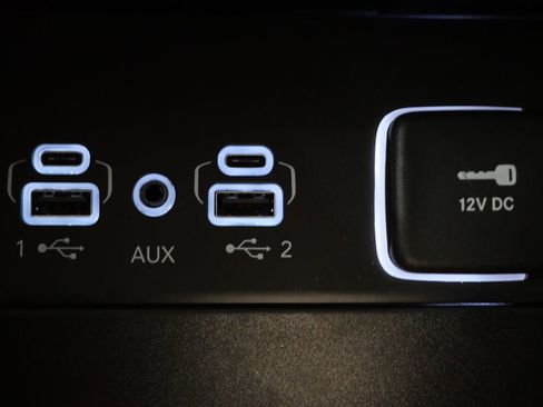 Used 2025 Jeep Grand Cherokee Limited image 22