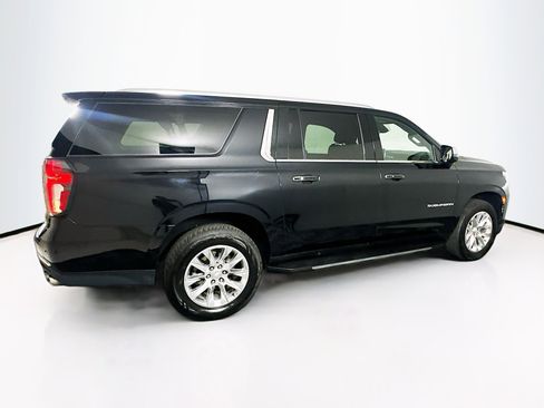 Used 2024 Chevrolet Suburban Premier image 10