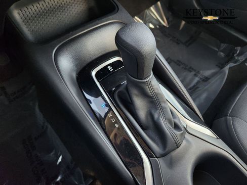 Used 2025 Toyota Corolla LE image 22