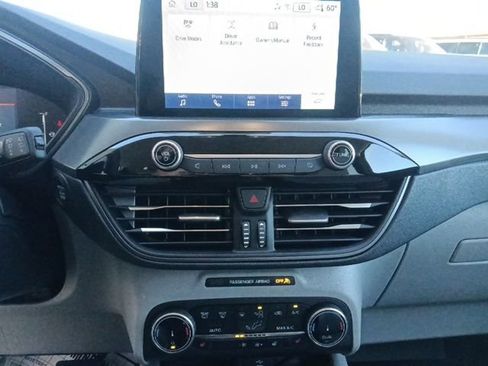 New 2026 Ford Escape Active w/ Cold Weather Package FWD image 21