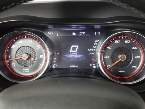 Used 2022 Dodge Charger SXT image 11