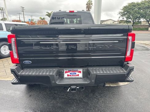 Used 2026 Ford F450 Platinum w/ FX4 Off-Road Package image 14