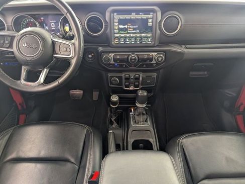 Certified 2022 Jeep Wrangler Unlimited Sahara image 24