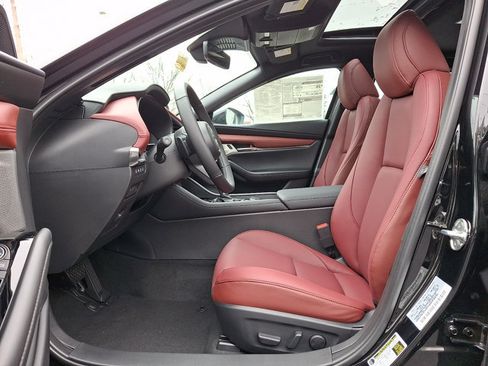 New 2026 MAZDA MAZDA3 Hatchback w/Premium Plus Pkg AWD/4WD image 11