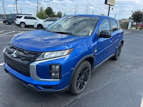 Used 2025 Mitsubishi Outlander Sport AWD image 1
