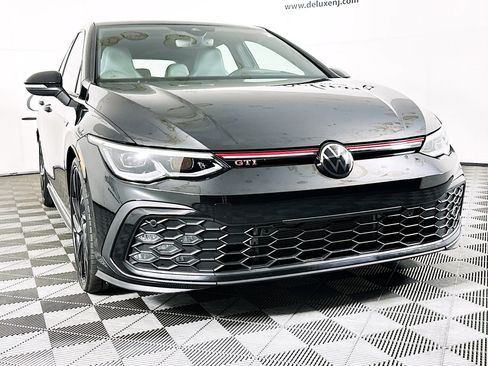 Used 2024 Volkswagen GTI Autobahn image 31