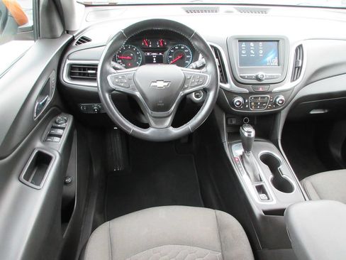 Certified 2018 Chevrolet Equinox LT FWD image 15