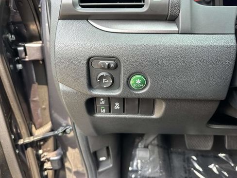 Used 2022 Honda Pilot EX-L image 12