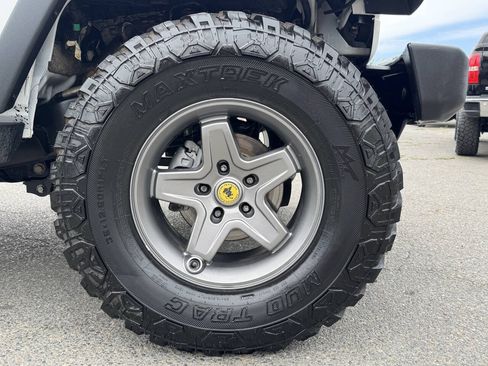 Used 2013 Jeep Wrangler Unlimited Sport AWD/4WD image 24