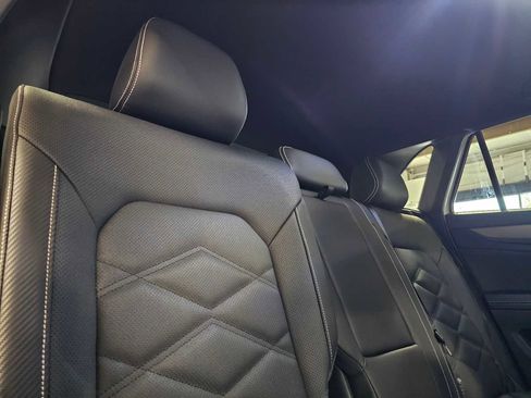 New 2026 Volkswagen Atlas Cross Sport SE image 13