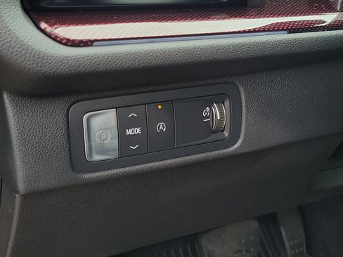 Used 2024 Chevrolet Traverse RS w/ LPO, Floor Liner Package FWD image 23