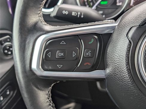 Used 2023 Jeep Wrangler Sahara w/ Cold Weather Group image 20