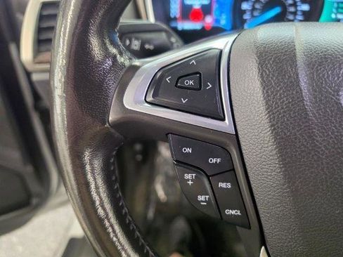 Used 2016 Ford Fusion SE w/ Equipment Group 502A FWD image 11