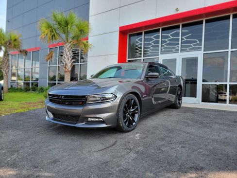 Used 2015 Dodge Charger R/T w/ Wheels & Tunes Group RWD image 1