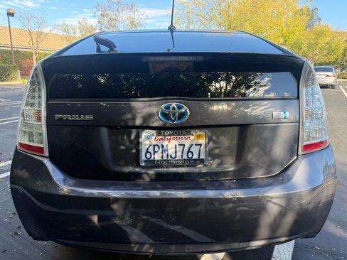 Used 2010 Toyota Prius Five FWD image 6