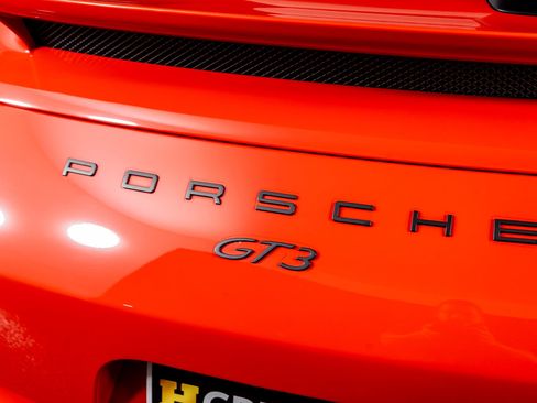 Used 2018 Porsche 911 GT3 image 14