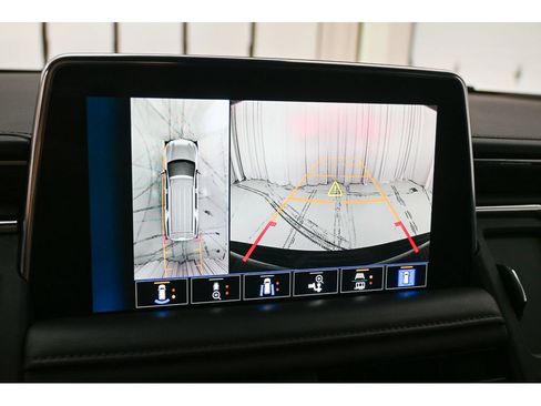 Used 2023 Chevrolet Tahoe High Country AWD/4WD image 56