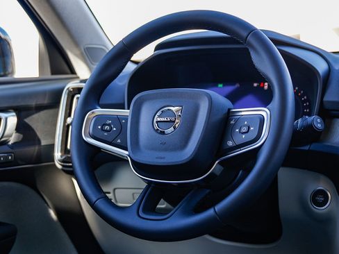 New 2026 Volvo XC40 B5 Plus w/ Protection Package Premier image 15