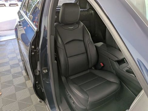 Certified 2022 Cadillac XT4 Premium Luxury w/ Enhanced Visibility Package image 35